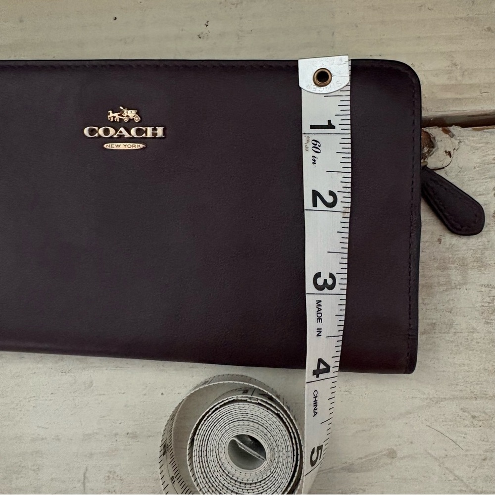 COACH Continental Wallet in Refined Leather with Oxblood Gold Accents - Picture 14 of 15